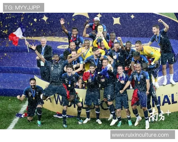 夺冠足球明星是谁揭秘他们的精彩瞬间与经典图片分享