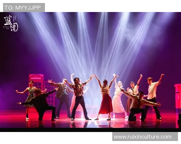 杭州街舞队的文化认同与团队意识探讨:街舞在城市生活中的角色与影响 杭州街舞队的文化认同与团队意识探讨:街舞在城市生活中的角色与影响